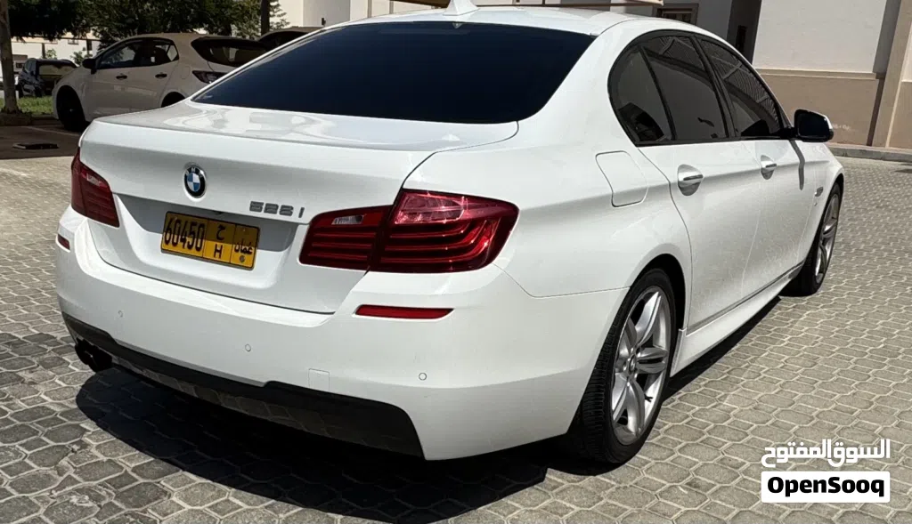 بي ام دبليو الفئة 5 528
