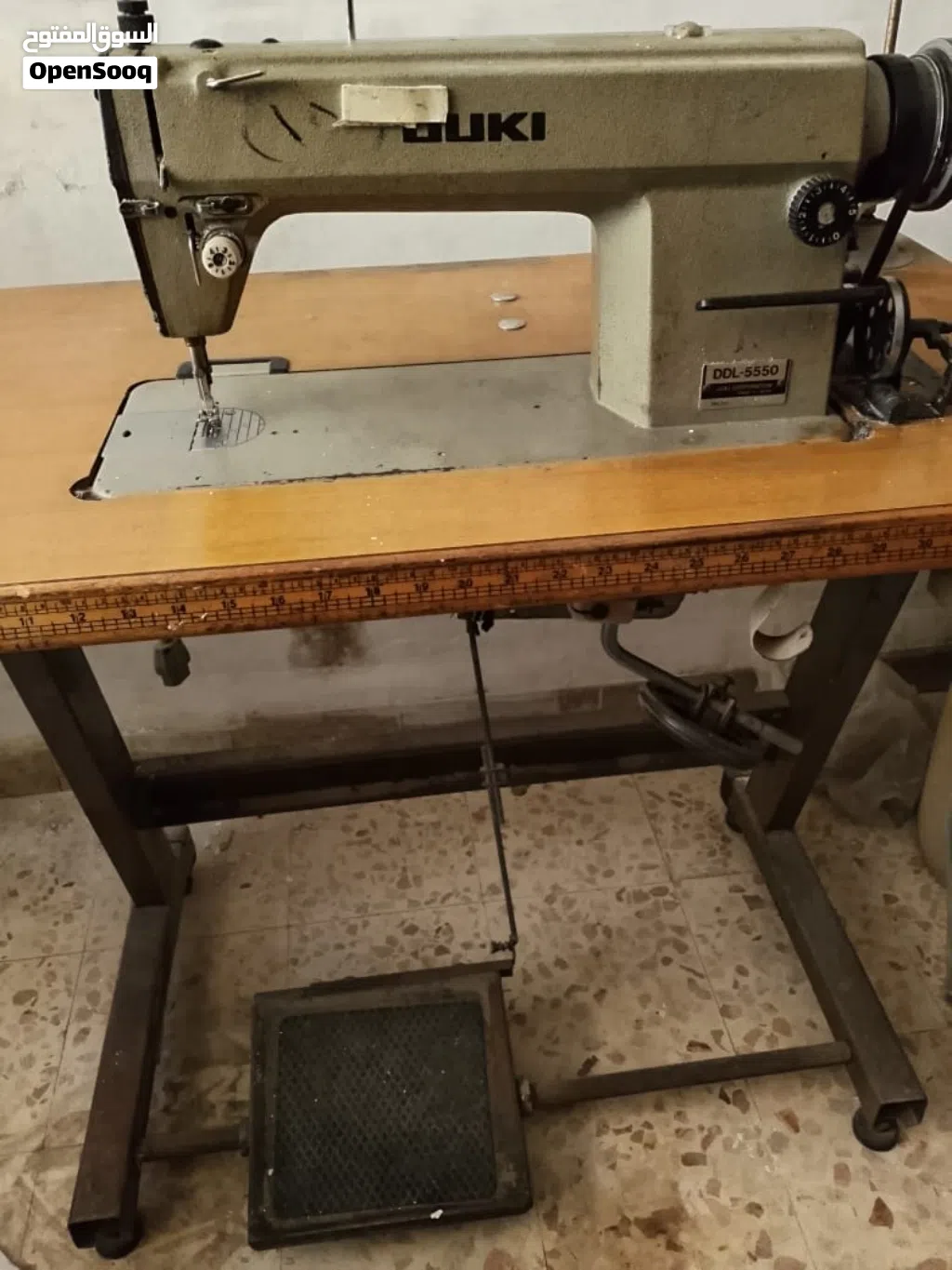 ماكينات خياطة عدد 3