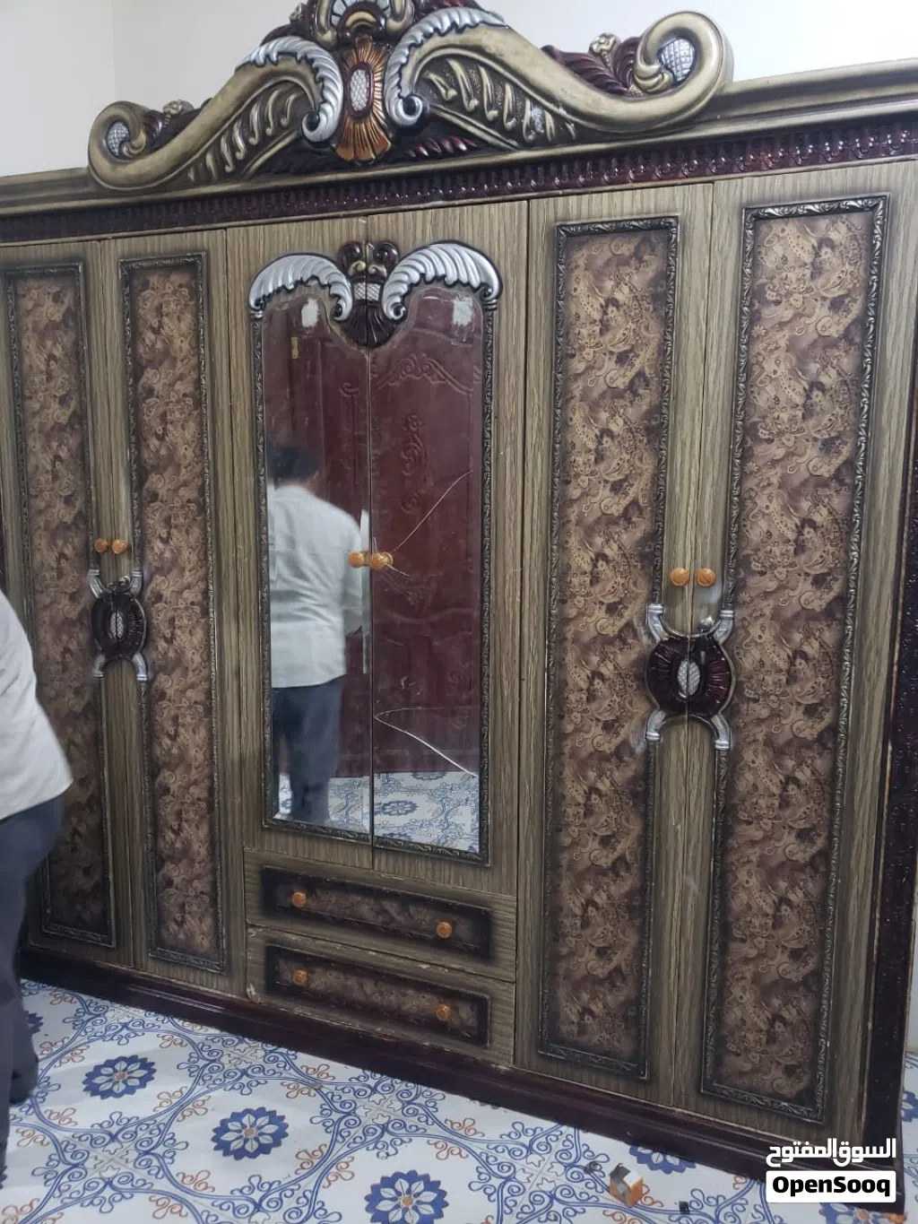 نشتري جميع انواع الااثاث المستخدم واللات رياضة