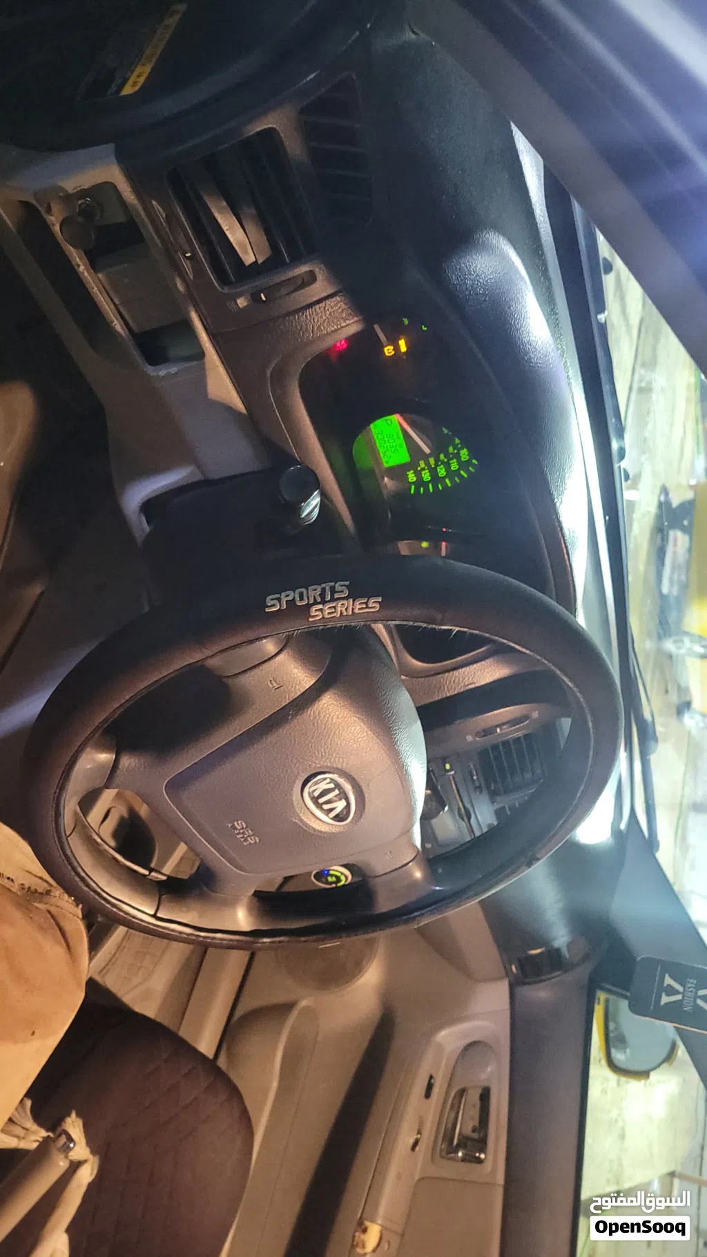 Kia Cerato Standard