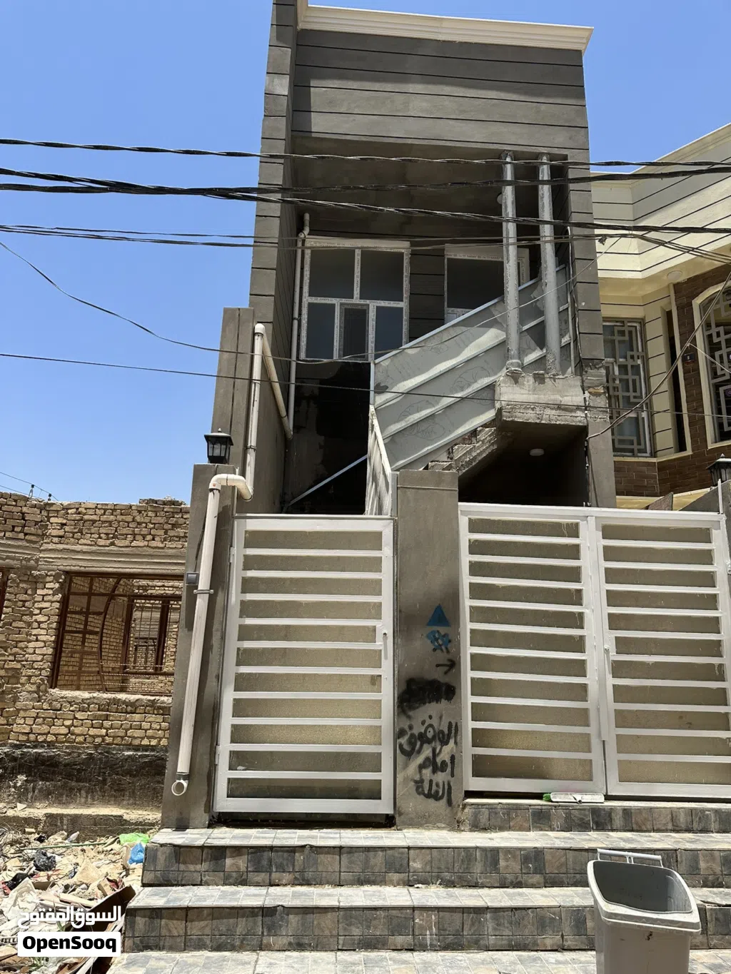 شقة طابق ثاني للإيجار