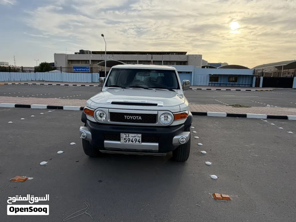 تويوتا FJ GXR
