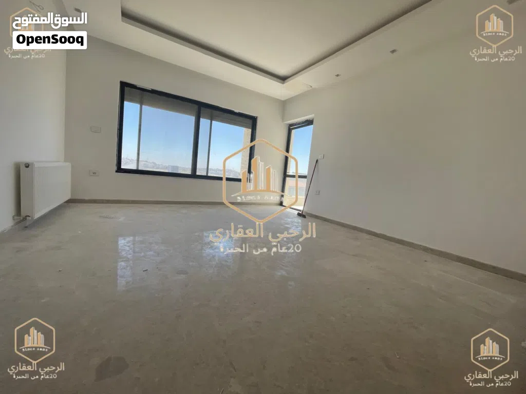 شقة * بأطلاله مميزة * للايجار * 3 نوم * ضاحية الرشيد