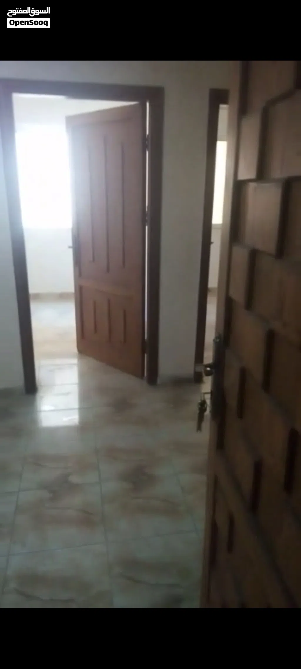 استديو للبيع في اربد شارع الجامعه بالقرب من اربد مول