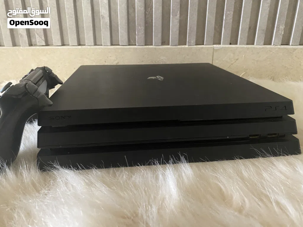 للبيع Ps4 Pro / سوني 4 برو