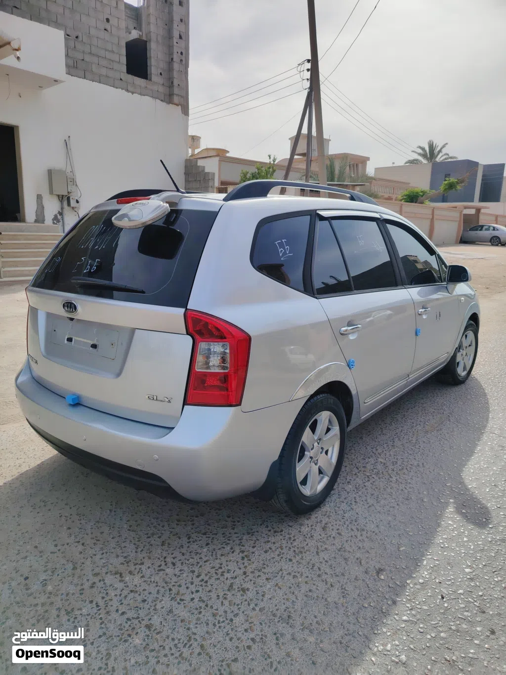 Kia Carens Luxury