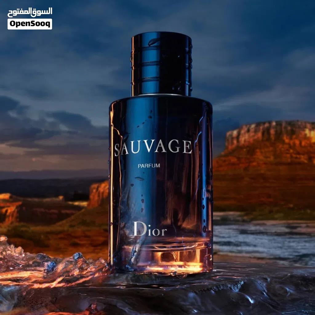 عطر ديور سوفاج (Sauvage Eau de Parfum) للرجال يتميز بتركيبة عطرية خشبية وشرقية.تم إصدار هذا العطر في