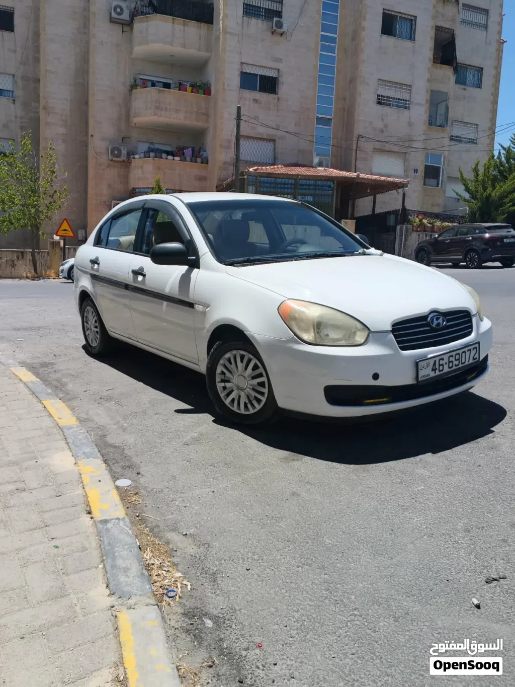 هيونداي اكسنت GL