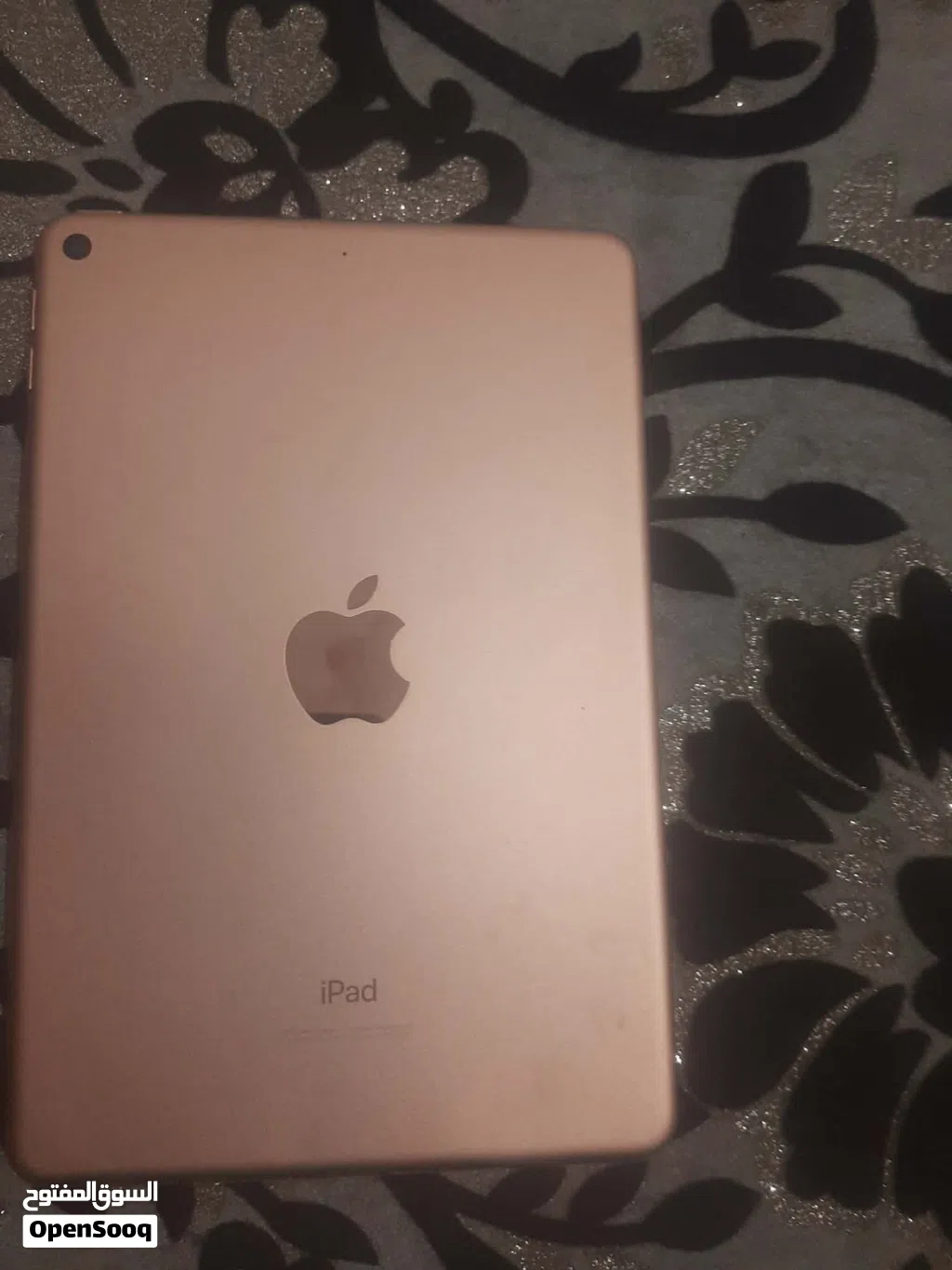ايباد ميني 5 64 قيقا شبه جديد ipad mini 5