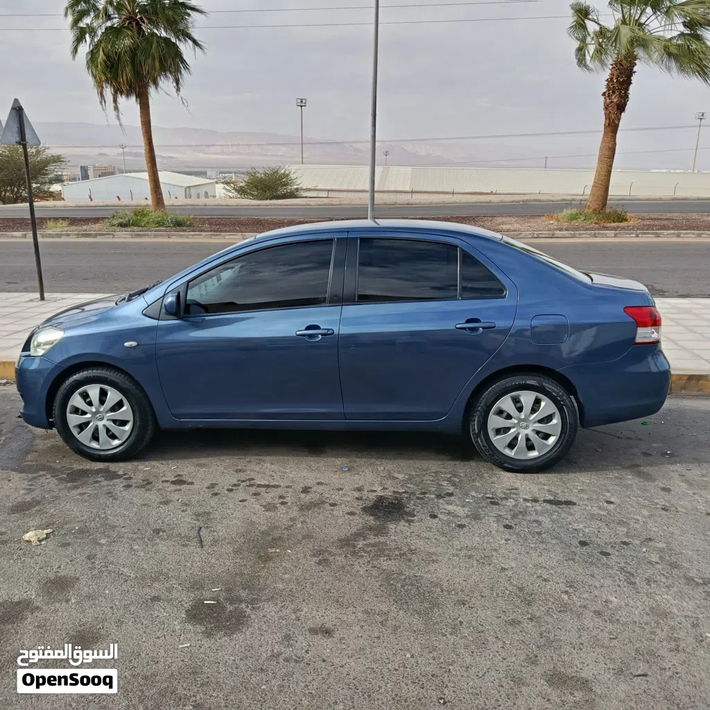 Toyota Yaris SE