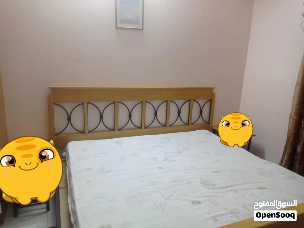 للبيع سرير بدون ماتريس