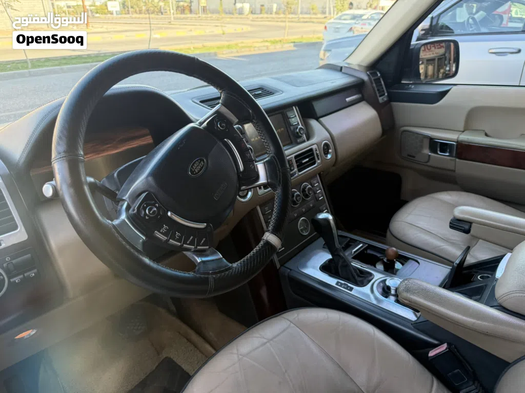 لاند روفر HSE V8