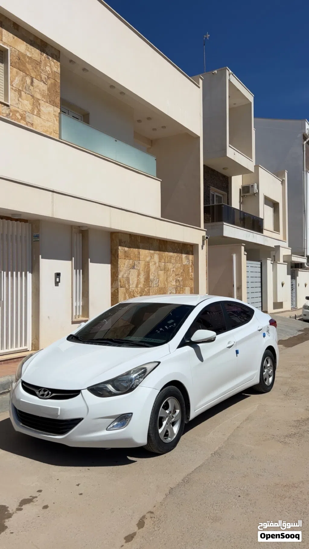 هيونداي النترا GL