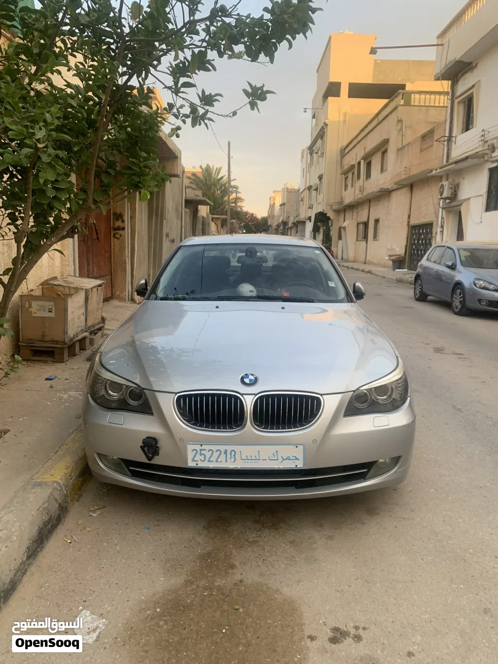 بي ام دبليو الفئة 5 520