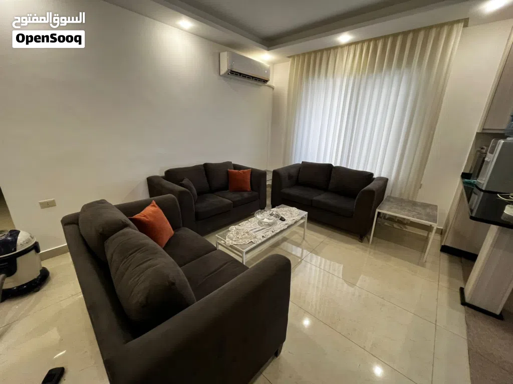 طقم مستعمل