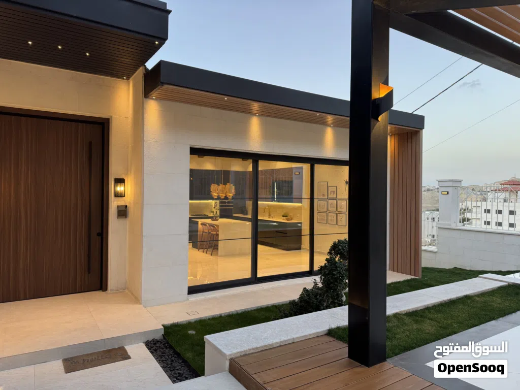 Villa for sale in Jubeiha - فيلا للبيع في الجبيهة