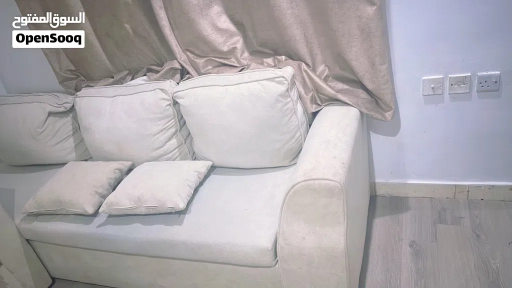 اغراض للبيع