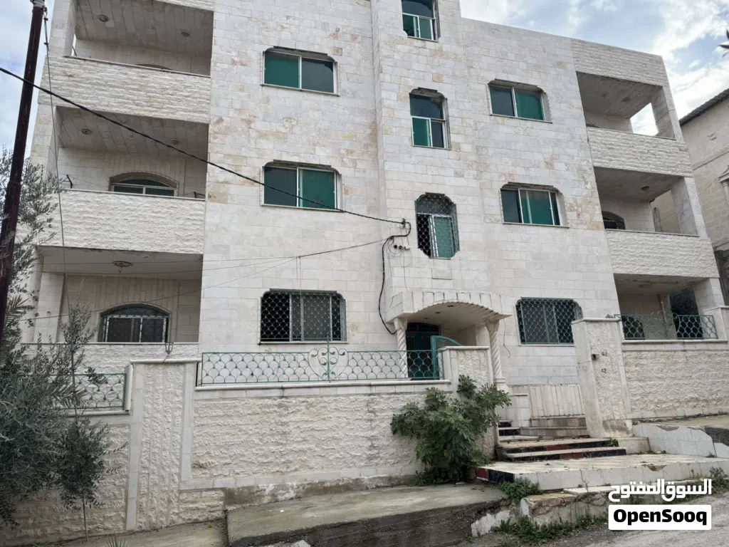 شقق للبيع حنينا بالقرب من مدرسة مصطفى وهبي التل