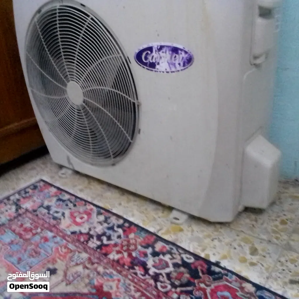 قطعة خارجية شغالة نضيفة وكلشي مابيها طن. نص للبيع