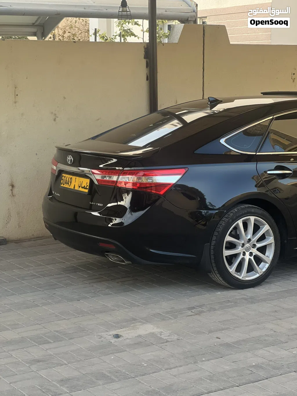 تويوتا افالون Limited