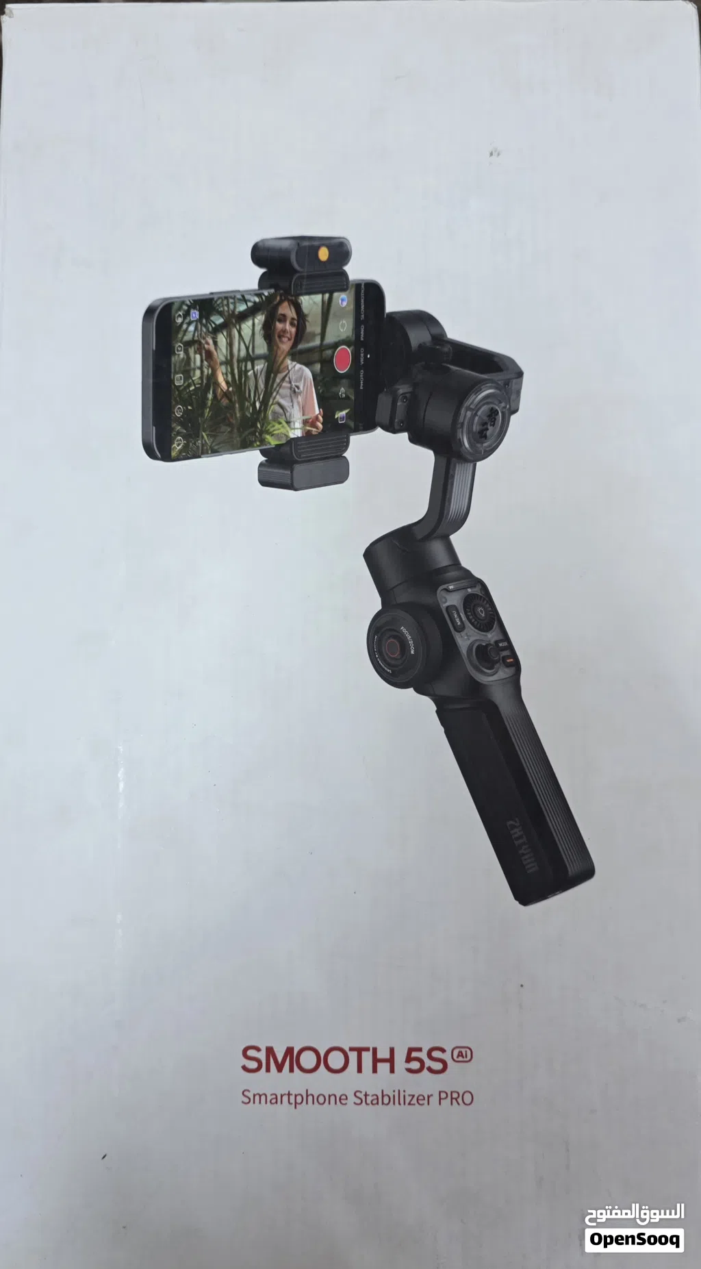 Zhiyun Smooth 5S Pro: القوة والإضاءة والتحكم الاحترافي!