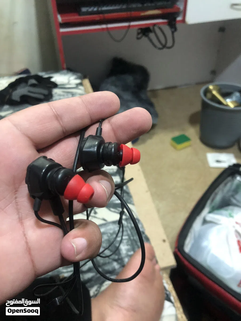 Gaming ear phones