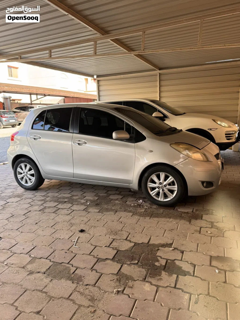 Toyota Yaris Basic