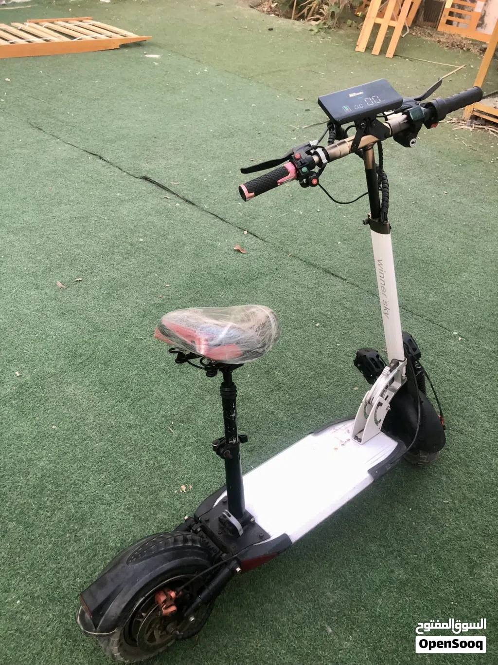 48V Electric Scooter in very good condition like new