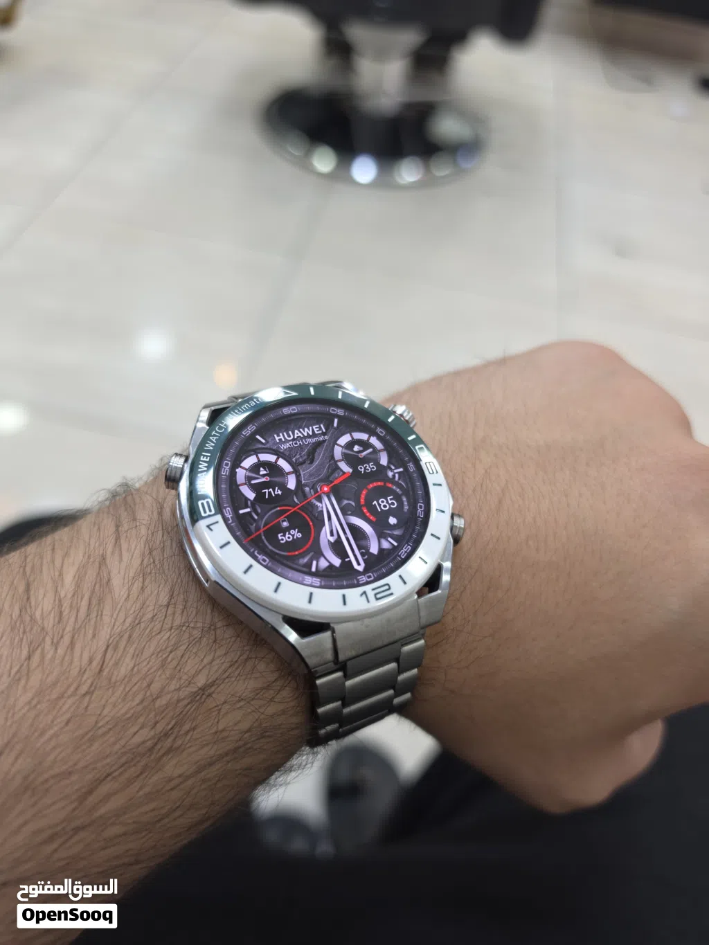 ساعة HUAWEI WATCH Ultimate بحالة الوكالة...