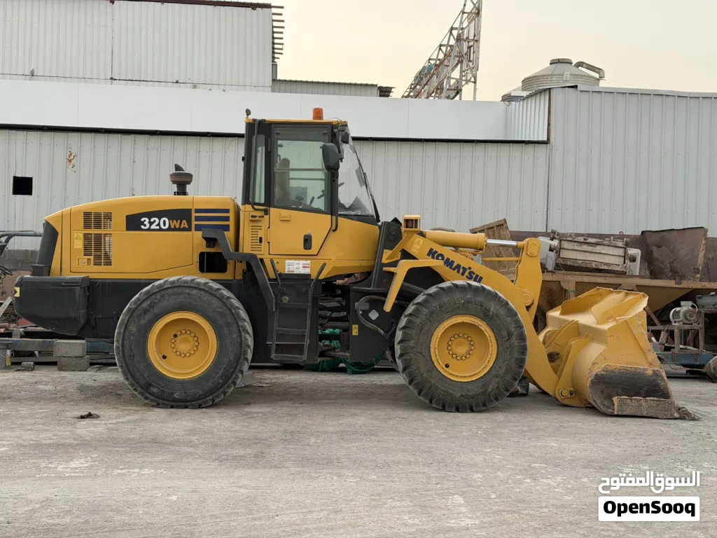 KOMATSU WA320_5