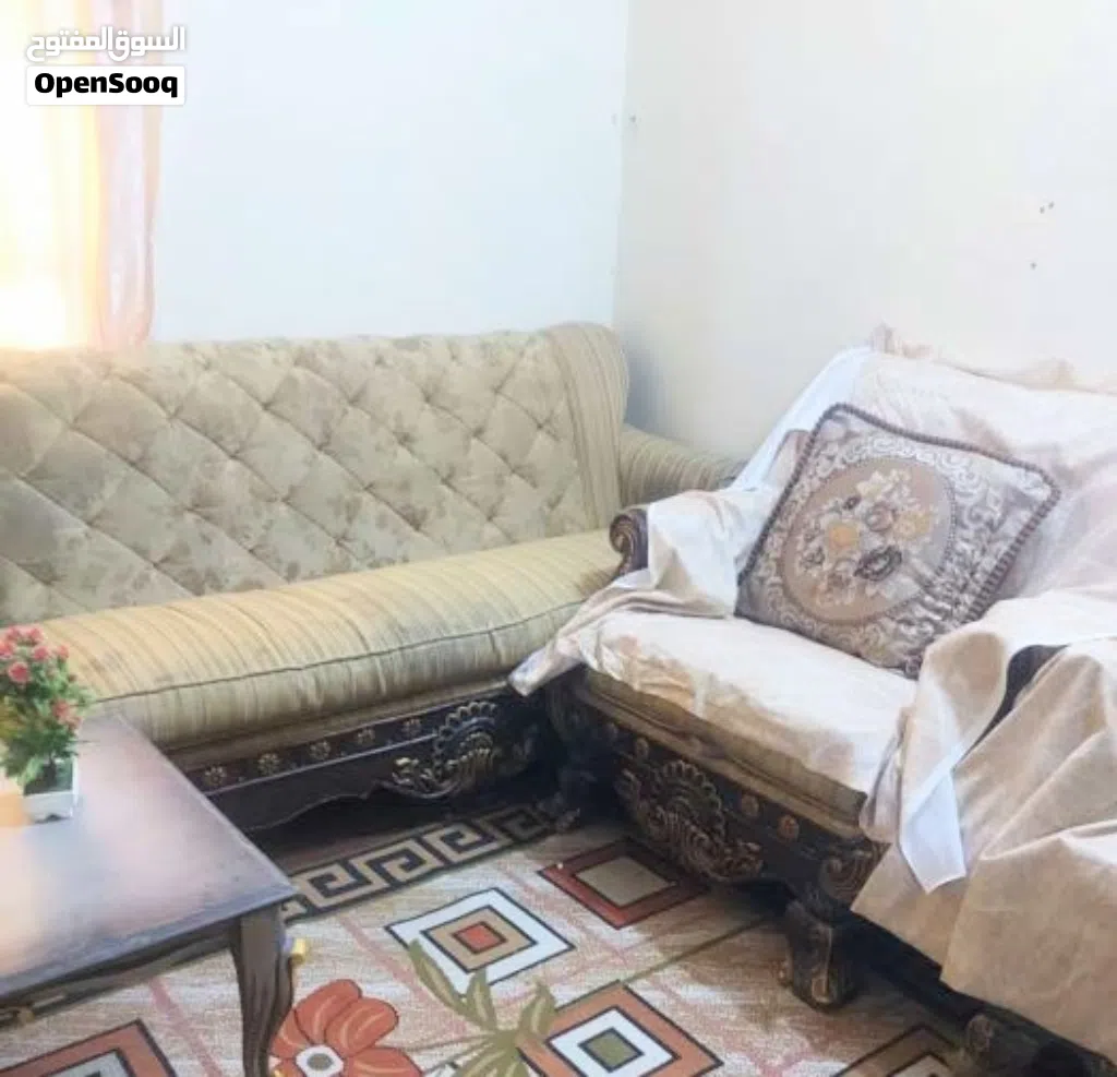 اغراض للبيع قنفات 4قطع خشب زان كنتور 3بيبان كيزر شبكت انترنيت شرط الشغل كامله