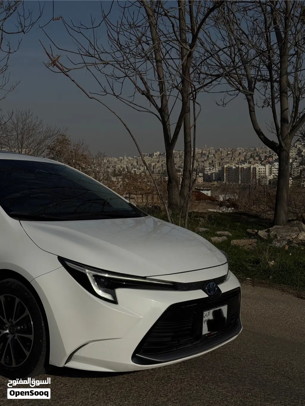 تويوتا كورولا Hybrid