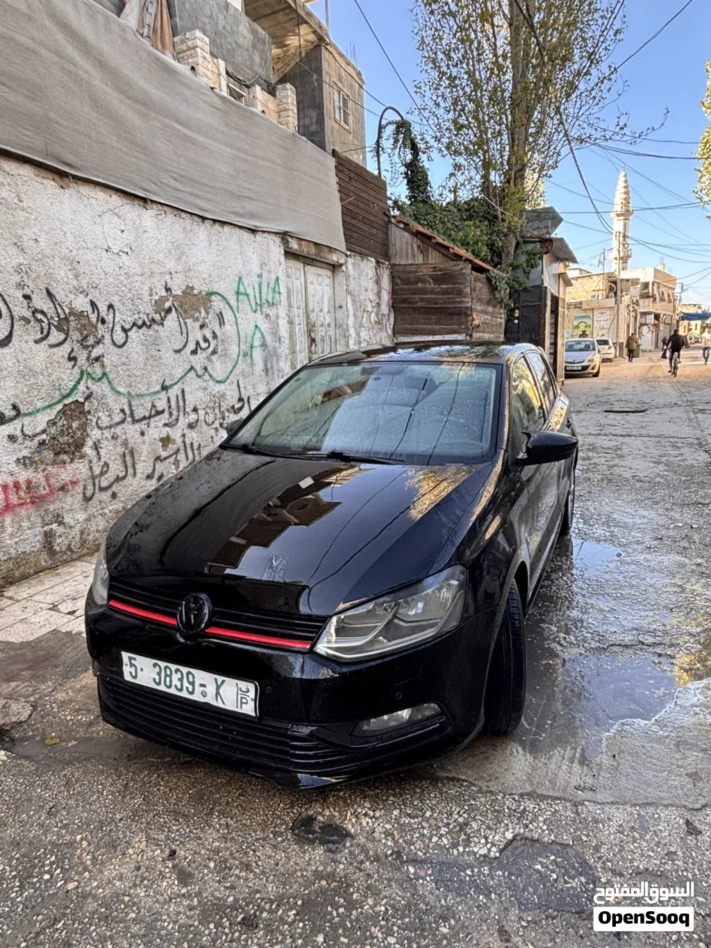 فولكسفاغن بولو R-Line
