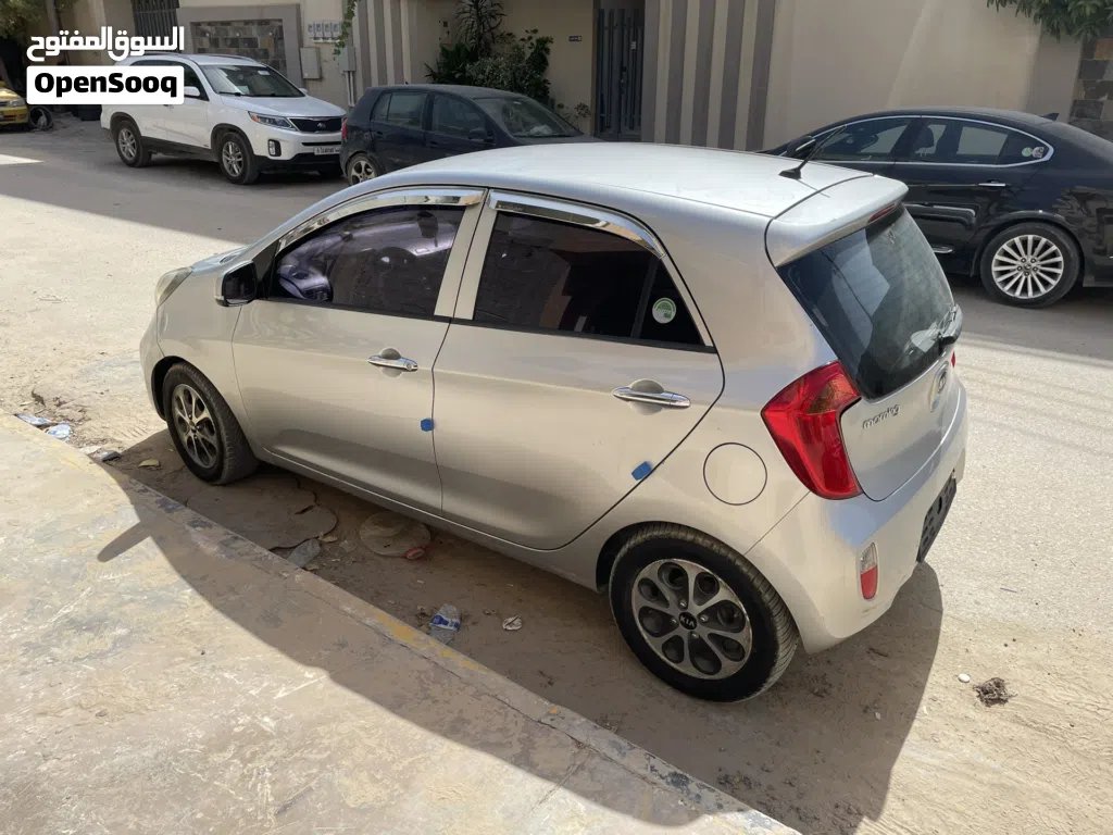 Kia Picanto EX