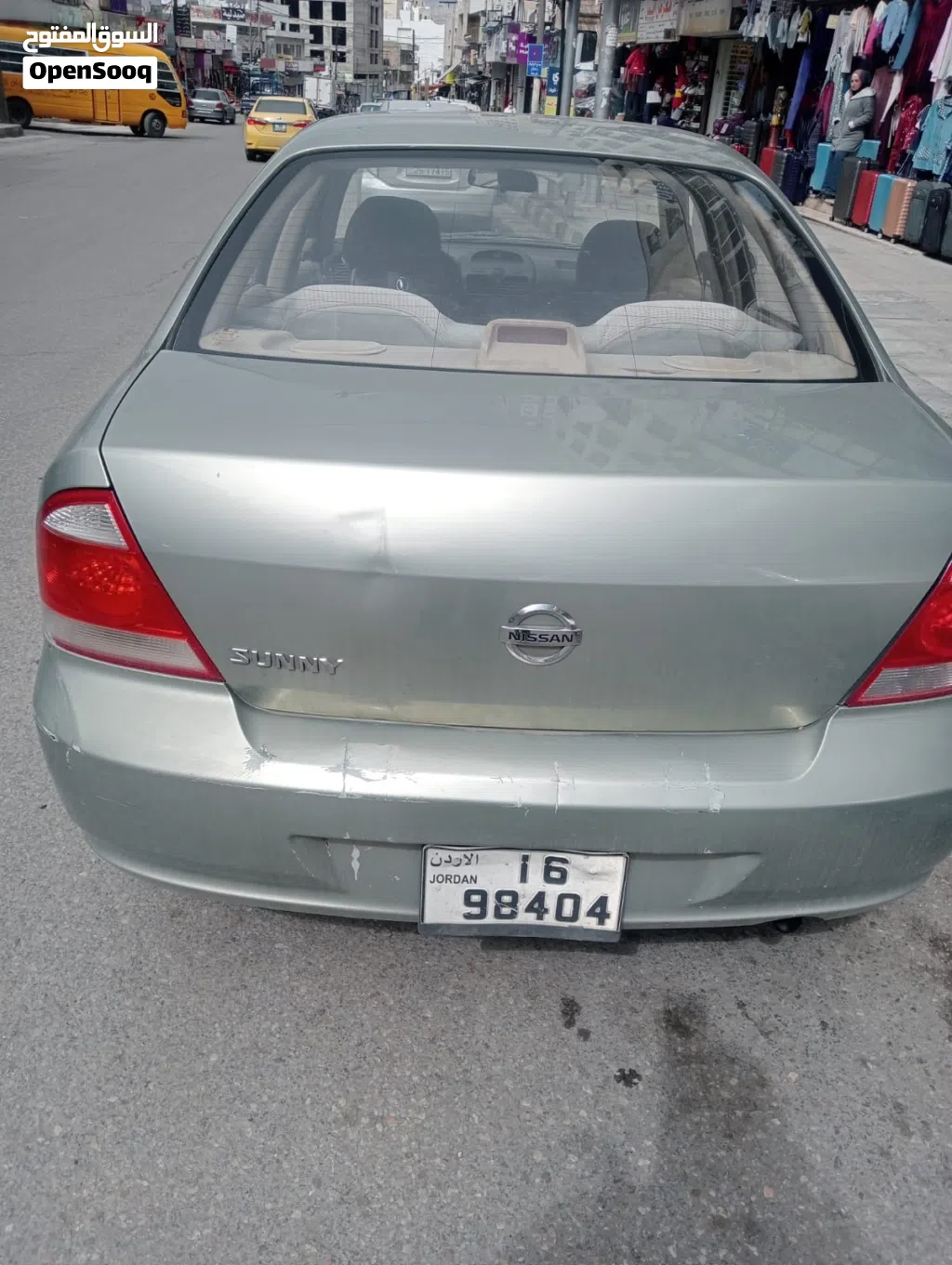نيسان صني Standard