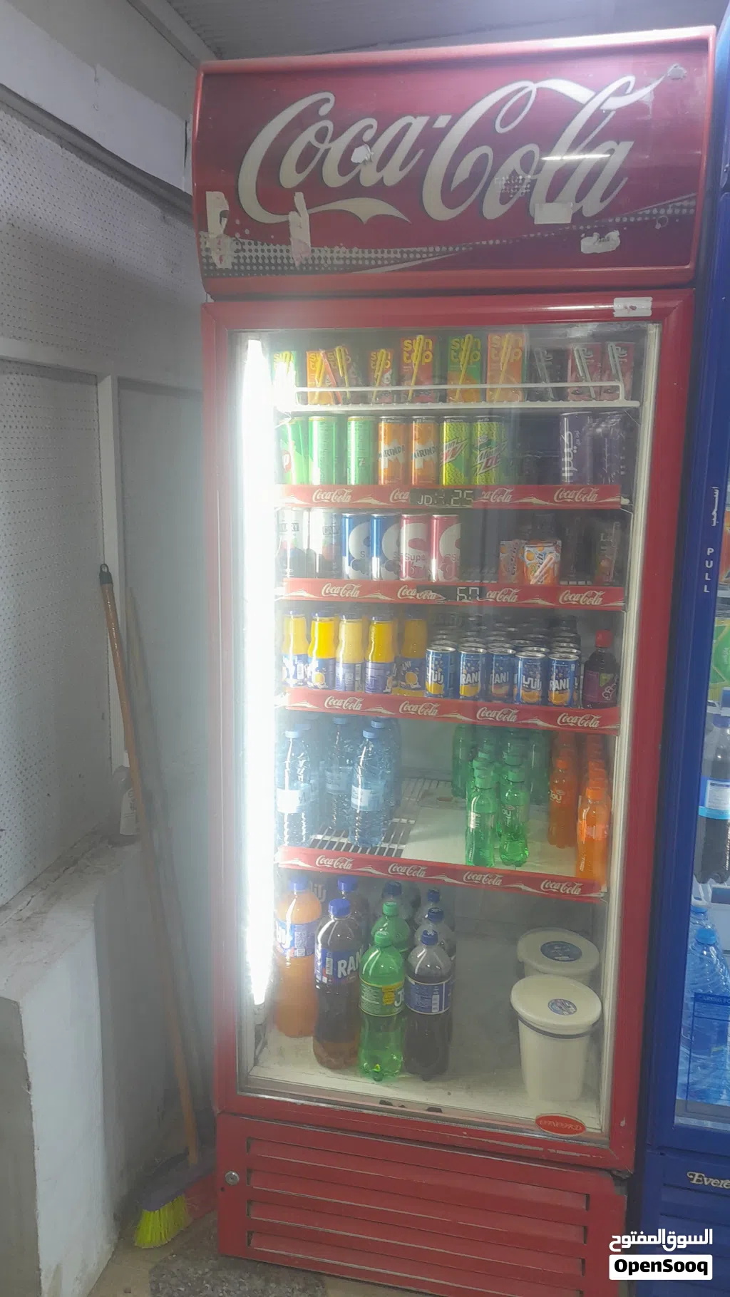 للبيع ثلاجة كوكا كولا باب واحد