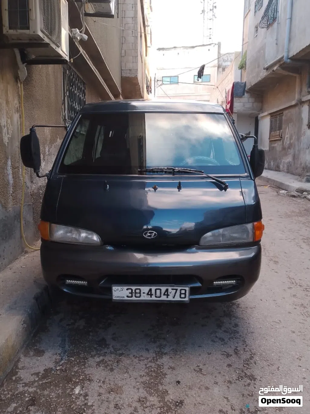 هيونداي H 100