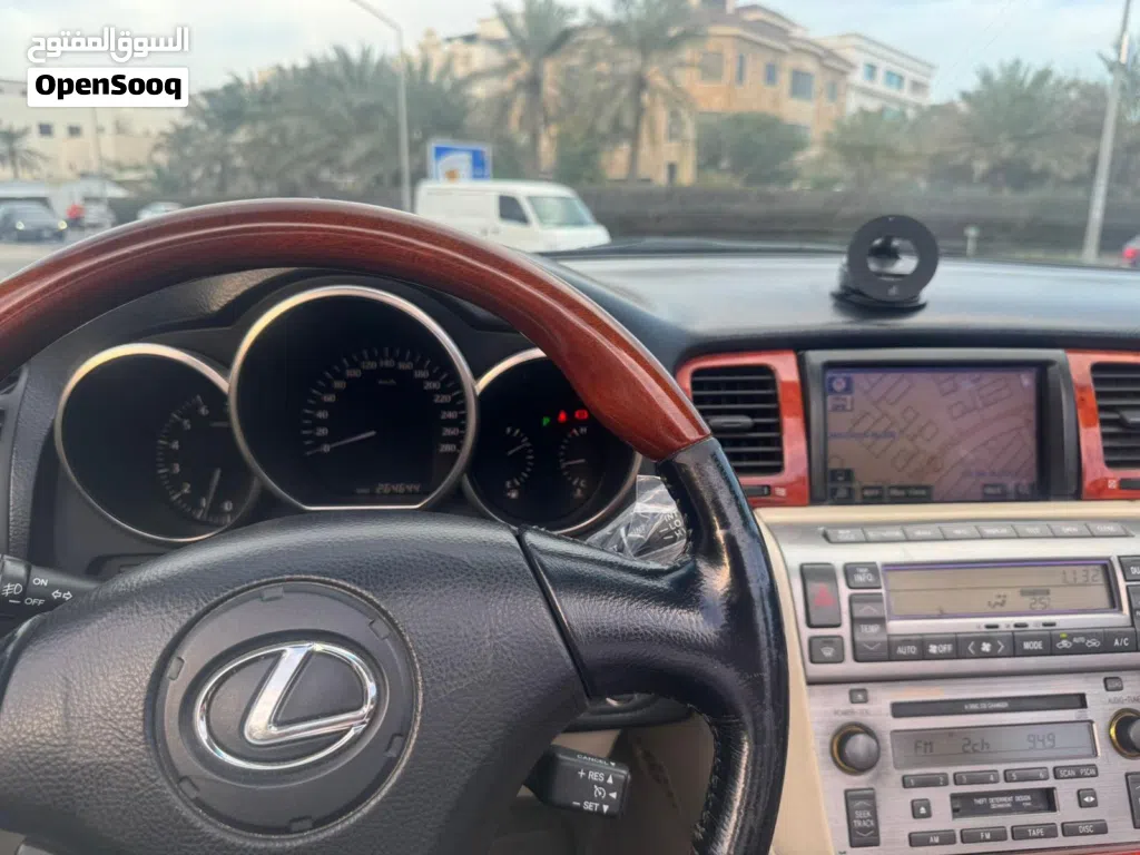 لكزس SC SC 430