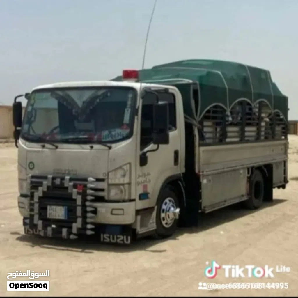 دينا طش اثاث قديم بالرياض