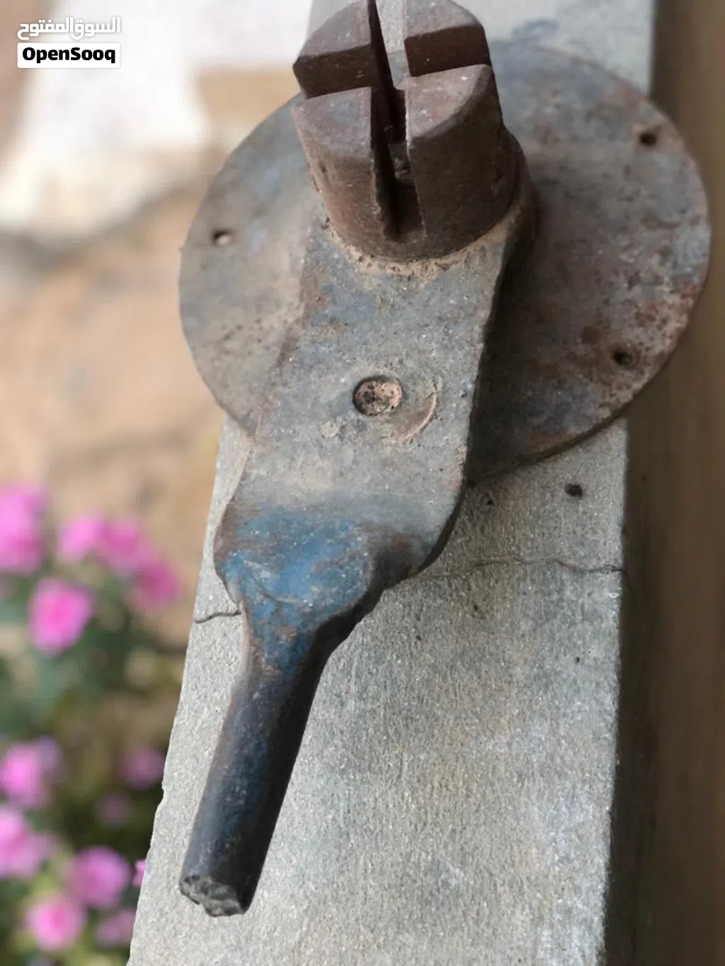 عد8 حداد بناء