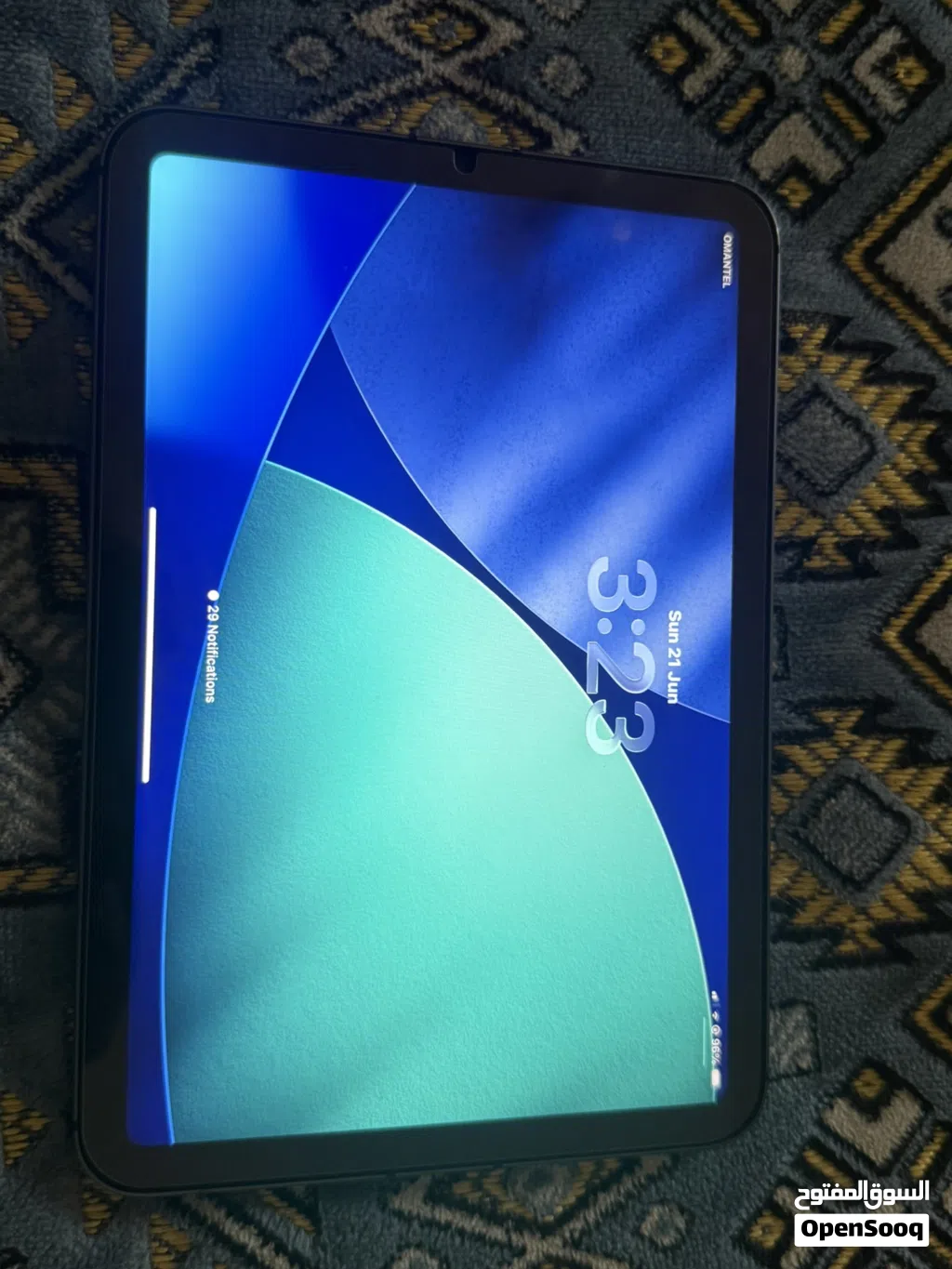 iPad mini 6 64GB & قابل للبدل يدعم البطاقه و الوايرلس