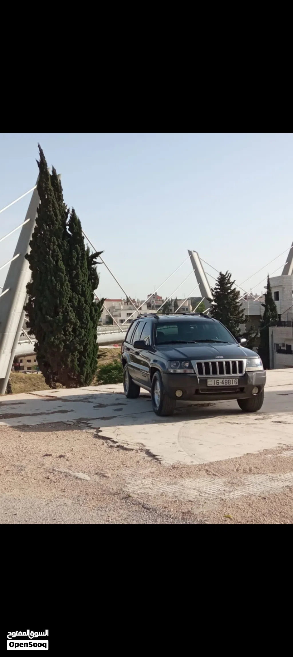 جيب جراند شيروكى Laredo