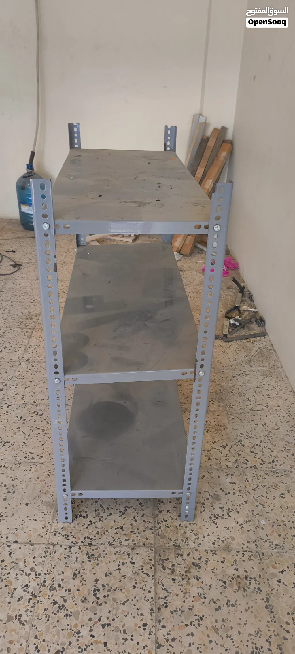 workshop or garden stand (shelf)