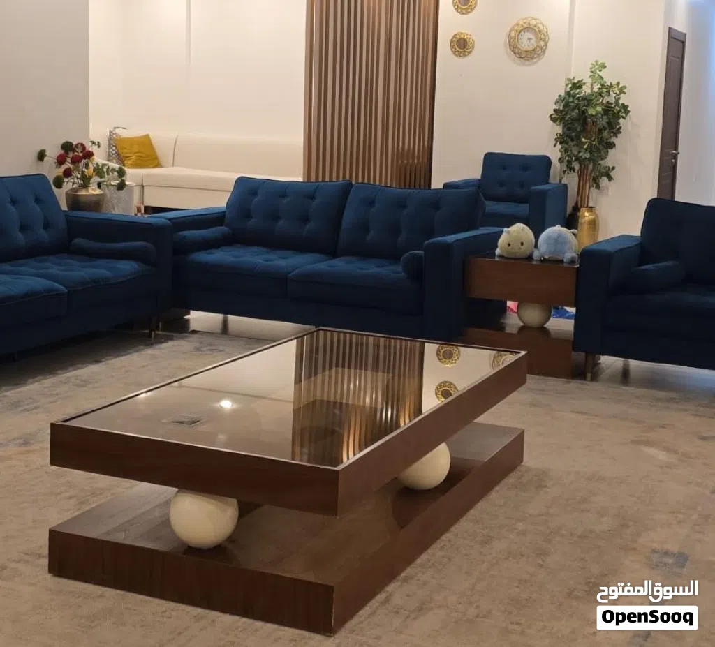 طقم طاولات جوز الهند