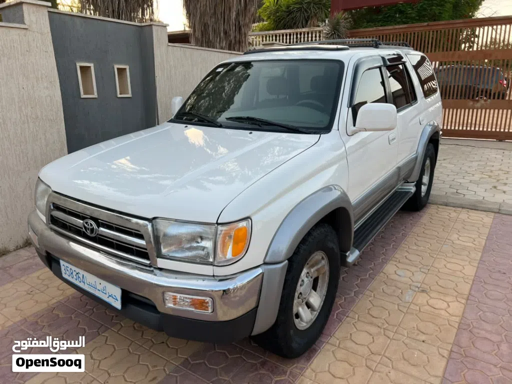 تويوتا 4 رونر Limited