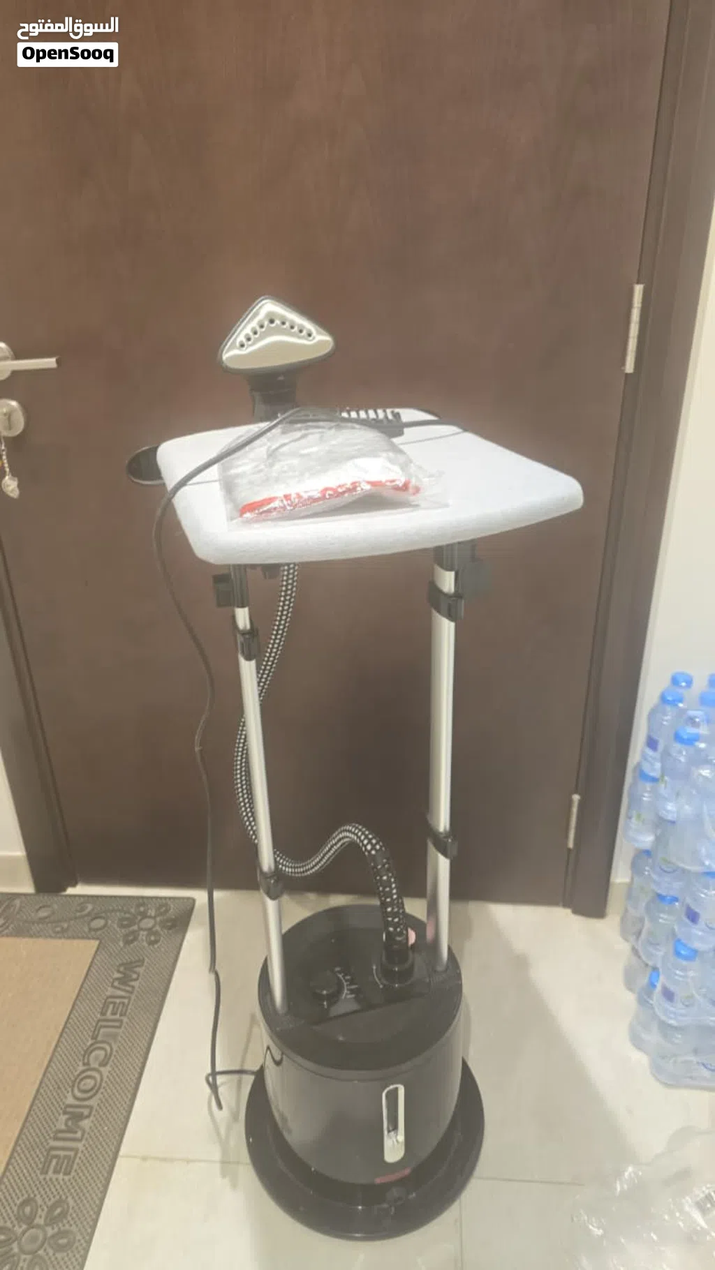 مكواة بخار للبيع بسبب السفر