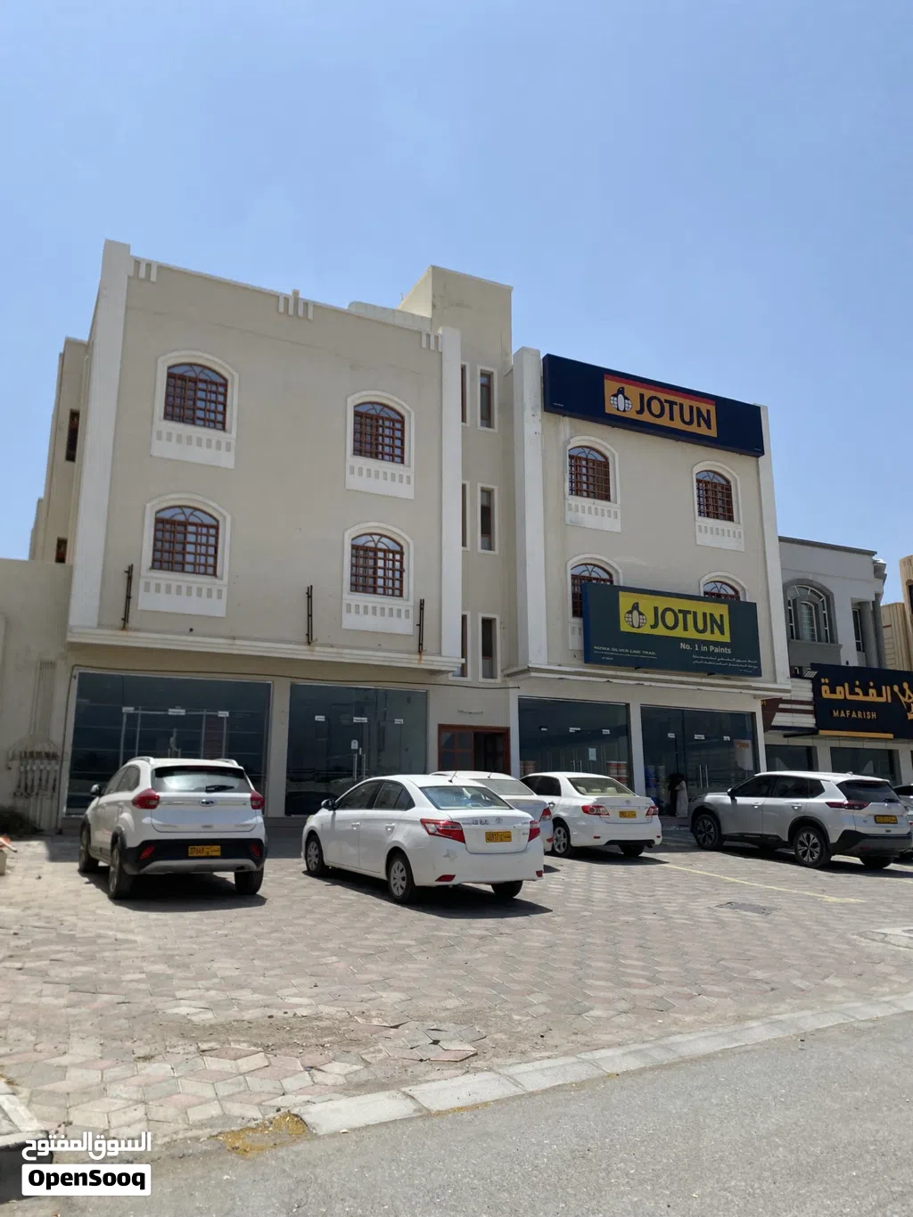محل للايجار في نزوى قريب من السوق