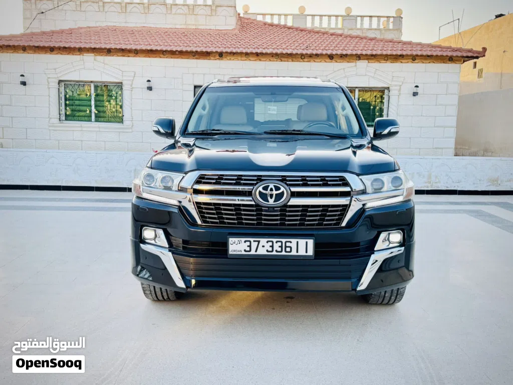 Toyota Land Cruiser GXR