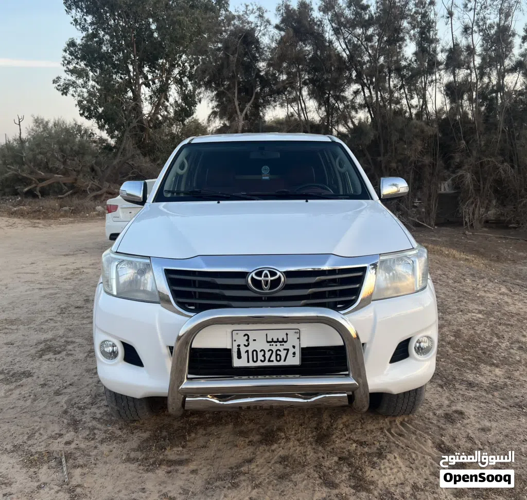 Toyota Hilux Standard