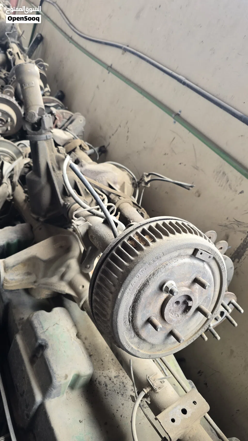 دفريشن خلف بيكب جمس موديل قديم 98 و تحت وارد امريكي GMC differential هاف كت جير ام سي سييرا Seera